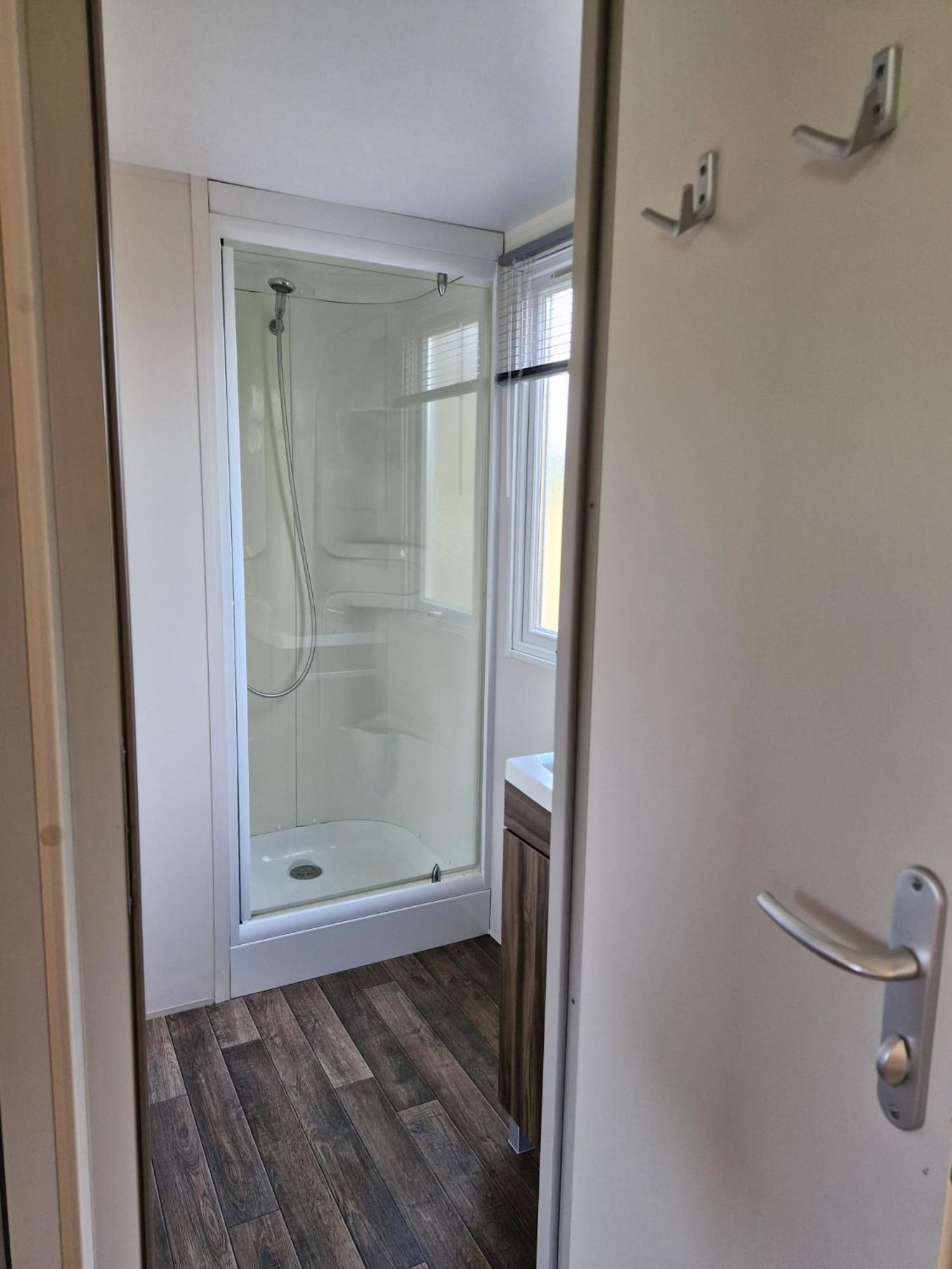 Mobil-homes Les Charmettes 4 Etoiles Campingplatz *