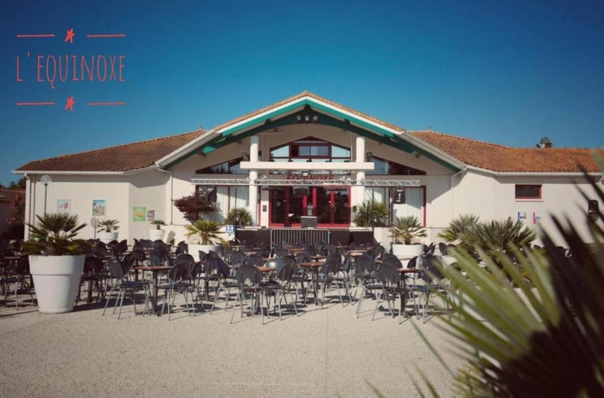 Mobil-homes Les Charmettes 4 Etoiles Les Mathes