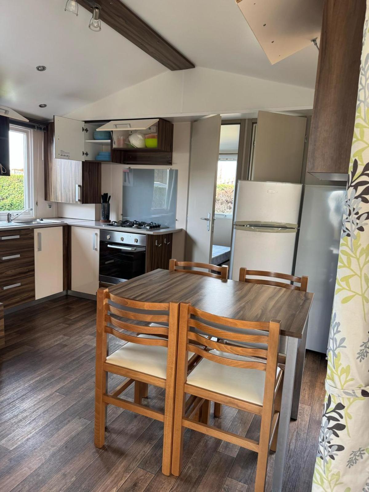 Mobil-homes Les Charmettes 4 Etoiles Campingplatz